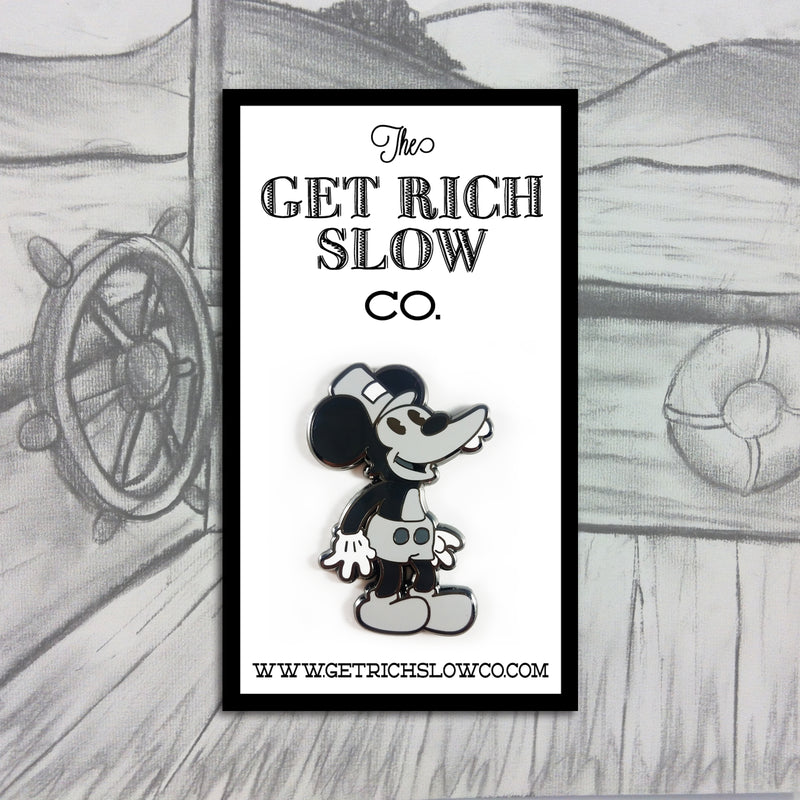 STEAMBOAT ITCHY 1.5" HARD ENAMEL PIN